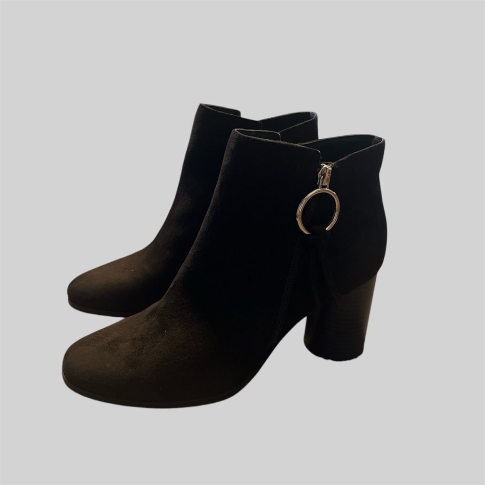 Round Heeled Ankle Boots